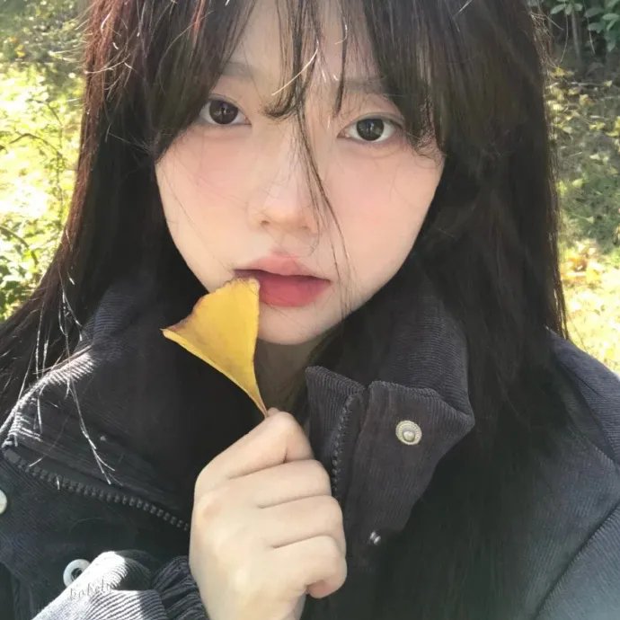 青年的椅子